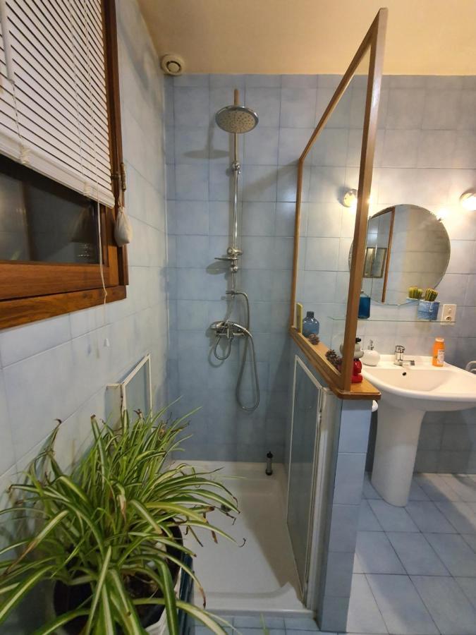 Lacrouzette A L'Ecole Buissonniere, Chambre D'Hotes En Sidobre المظهر الخارجي الصورة