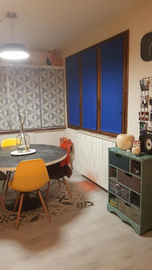 Lacrouzette A L'Ecole Buissonniere, Chambre D'Hotes En Sidobre المظهر الخارجي الصورة